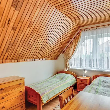 Holiday home 2 Bedroom Pet Friendly In